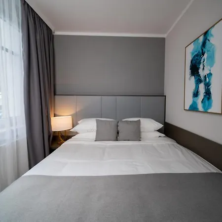 Emily Neue Messe Hotel 4*