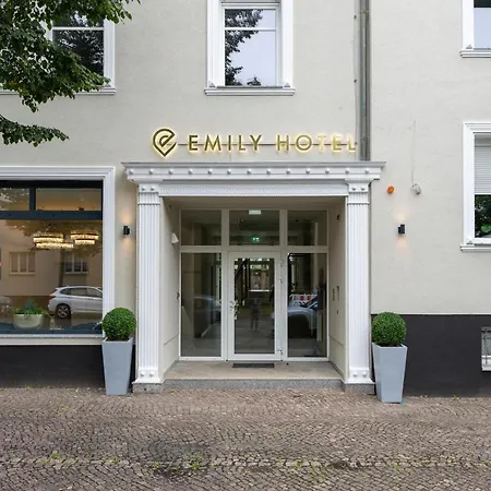 Hotel Emily Neue Messe 4*